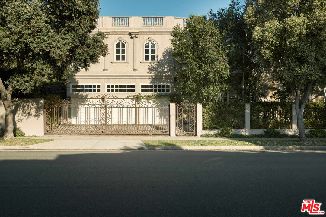 628 N Rodeo Dr, Beverly Hills 