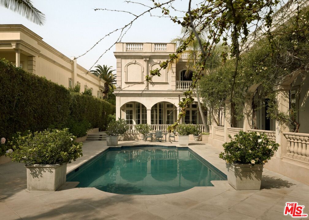 628 N Rodeo Dr, Beverly Hills 