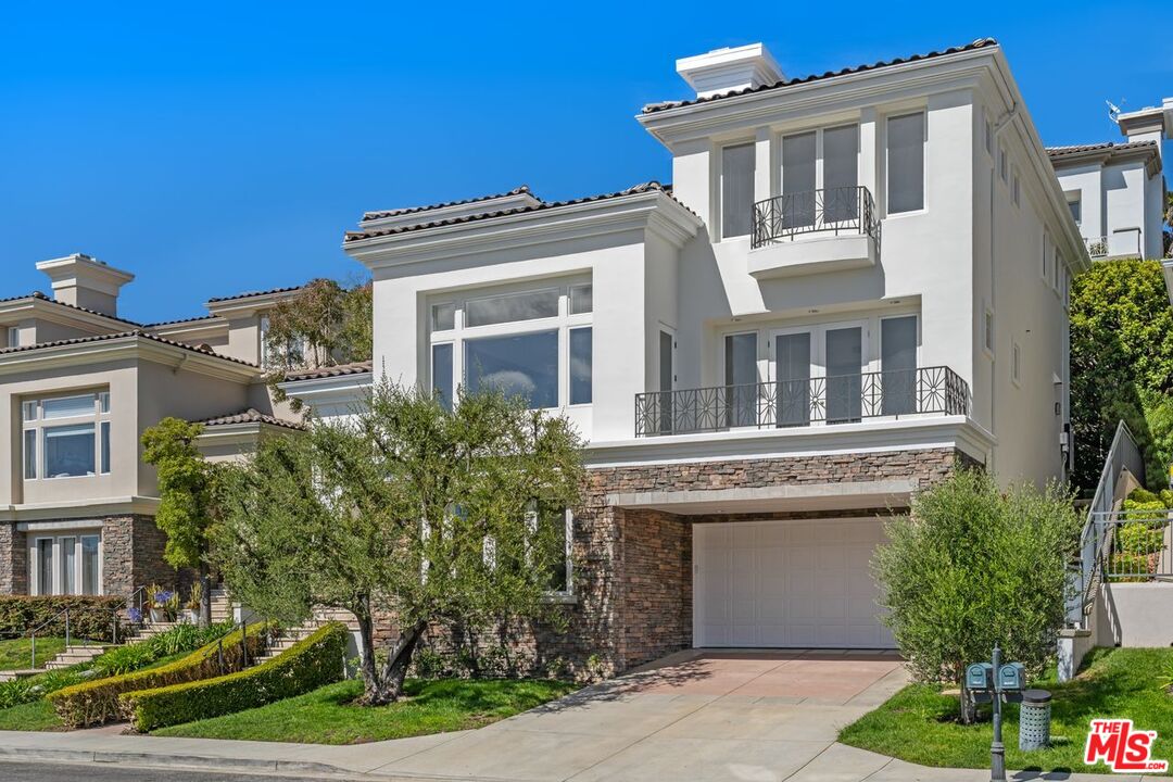 16649 CALLE HALEIGH, Pacific Palisades 