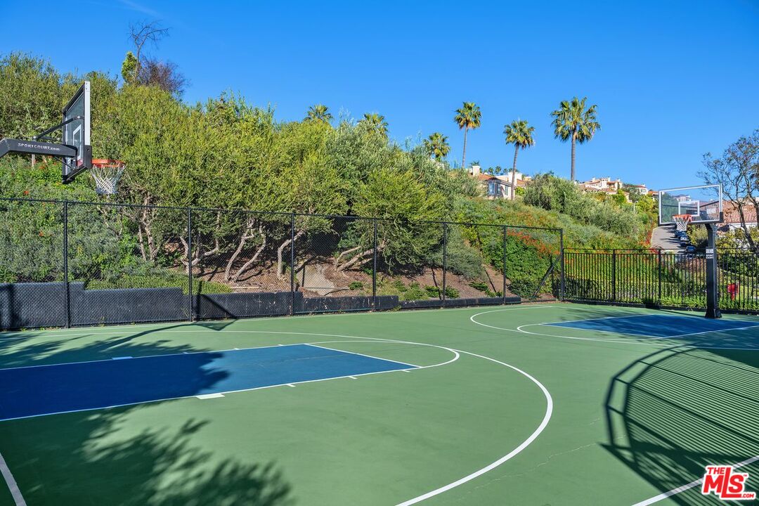 16649 CALLE HALEIGH, Pacific Palisades 