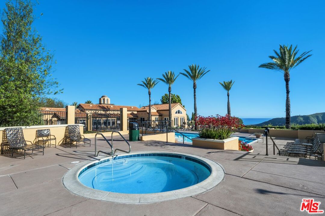 16649 CALLE HALEIGH, Pacific Palisades 