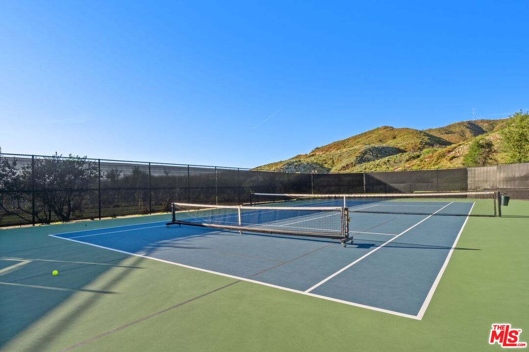 16649 CALLE HALEIGH, Pacific Palisades 