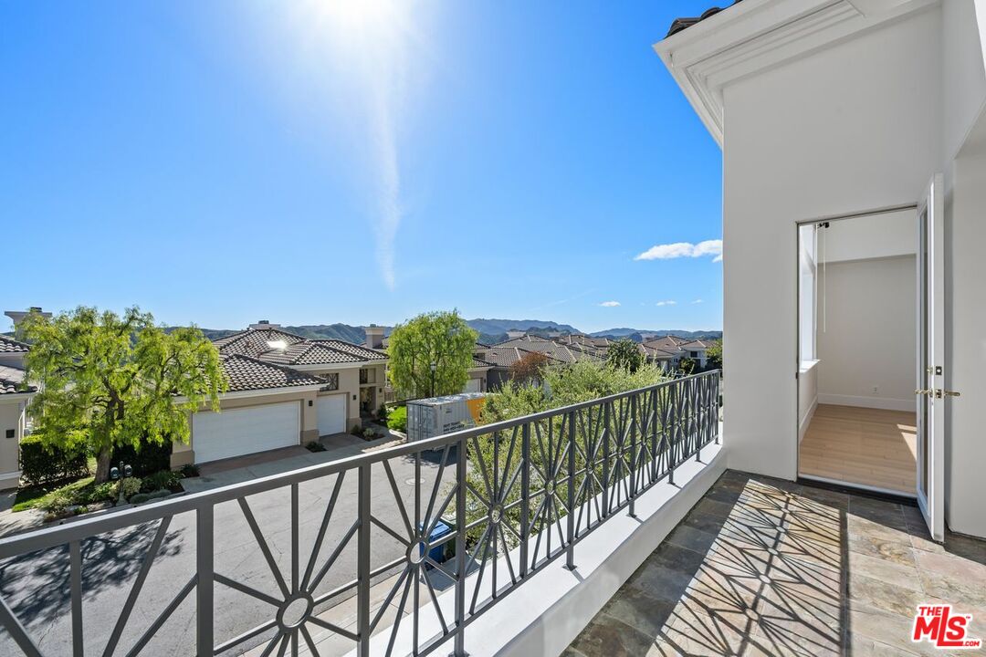 16649 CALLE HALEIGH, Pacific Palisades 