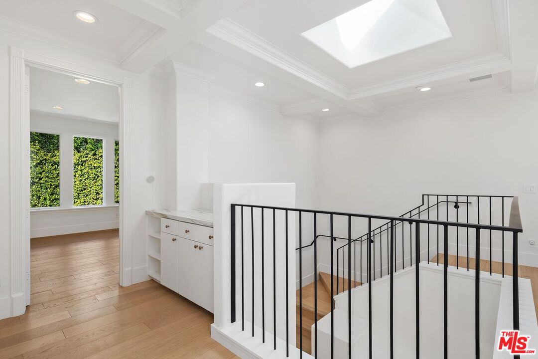 16649 CALLE HALEIGH, Pacific Palisades 