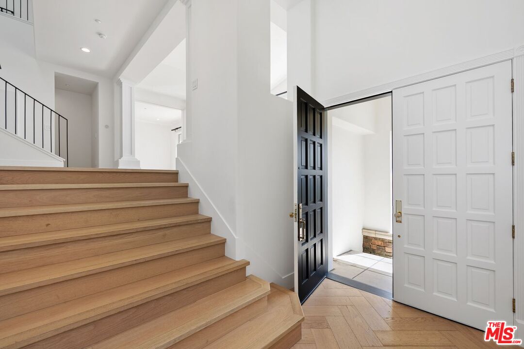 16649 CALLE HALEIGH, Pacific Palisades 
