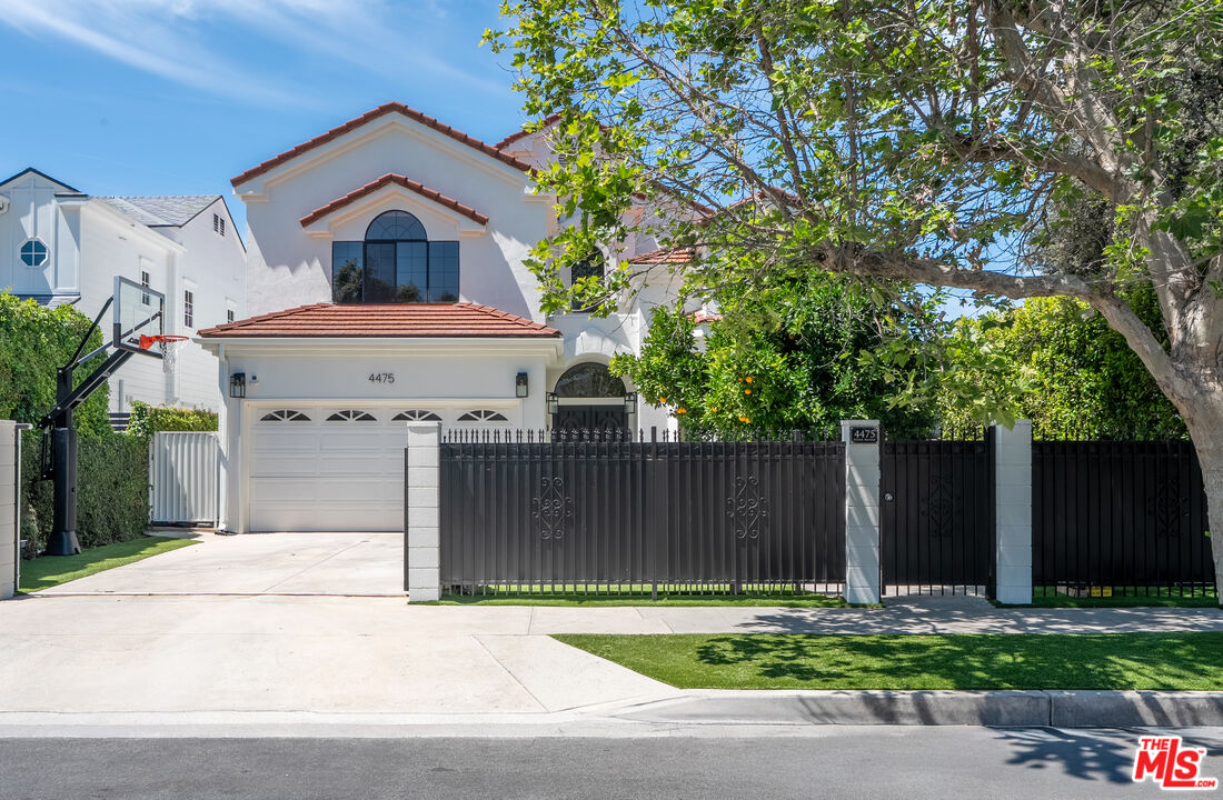 4475 Stern Ave, Sherman Oaks 