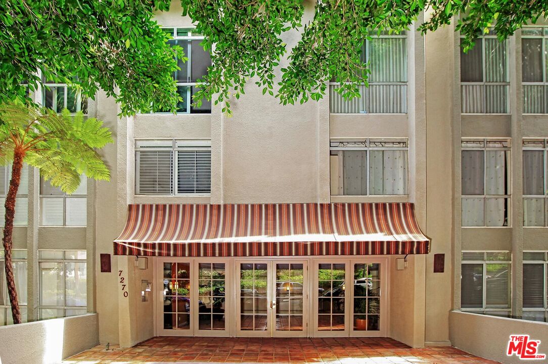7270 Hillside Ave Unit: 102