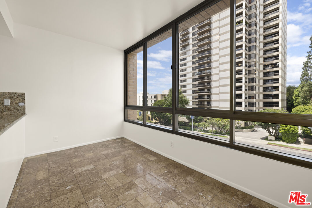 10430 Wilshire Blvd Unit: 202, Westwood