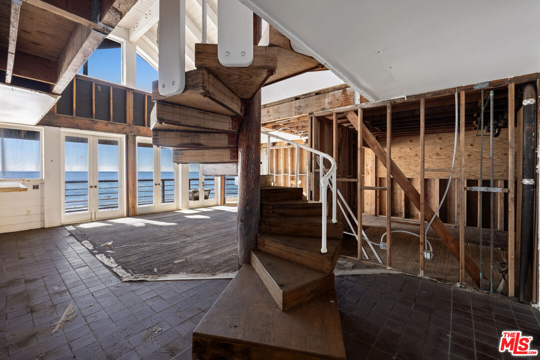 25266 Malibu Rd, Malibu