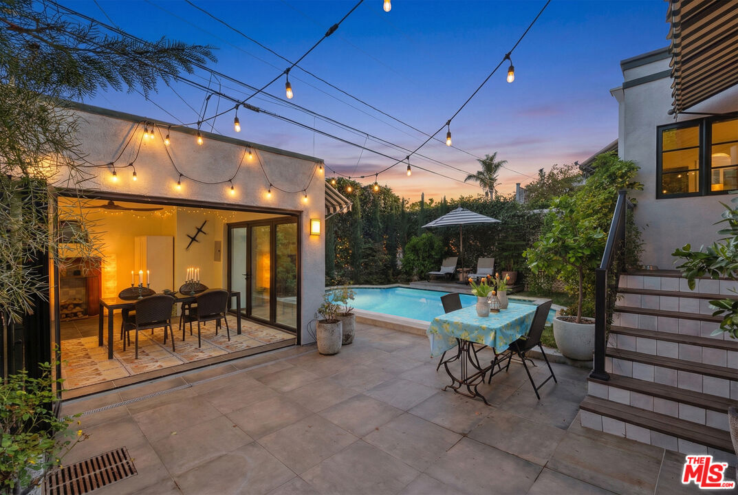 8980 Lloyd Pl, West Hollywood