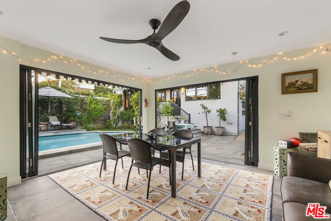 8980 Lloyd Pl, West Hollywood