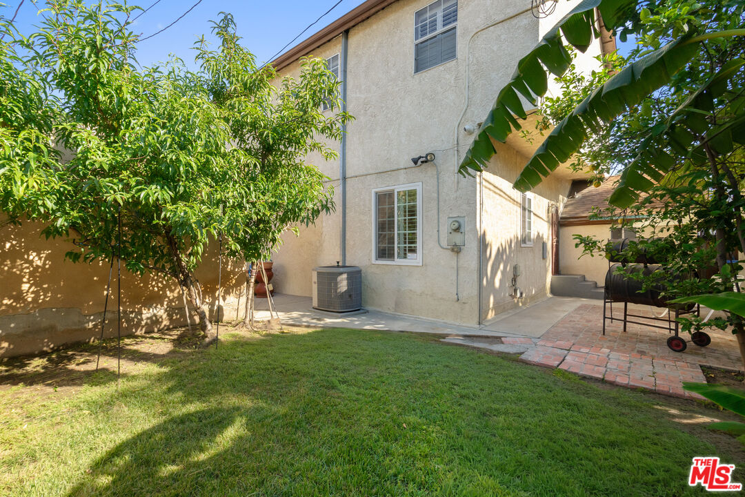 5359 Saturn St