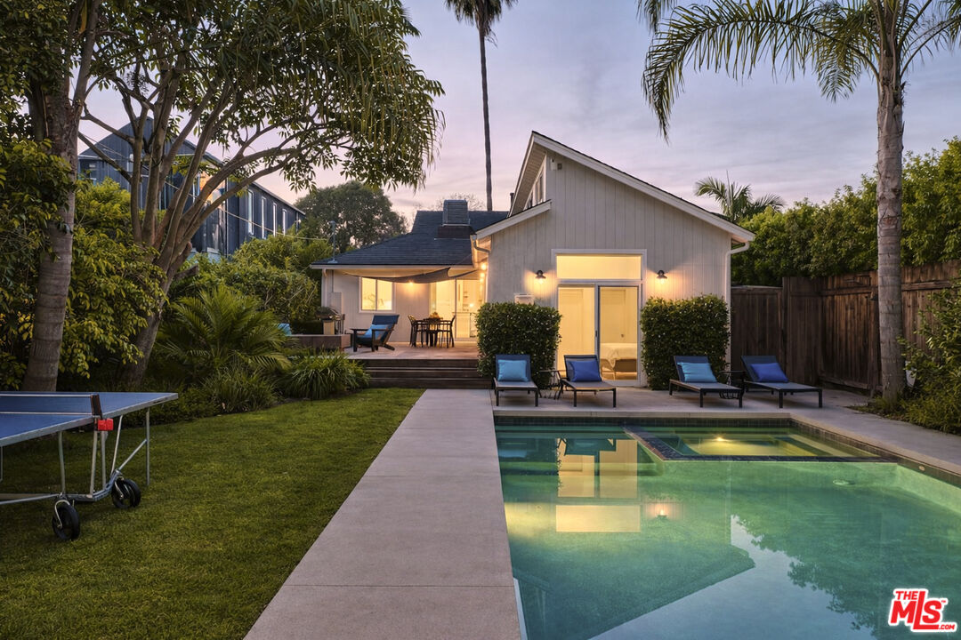 1314 Preston Way, Venice