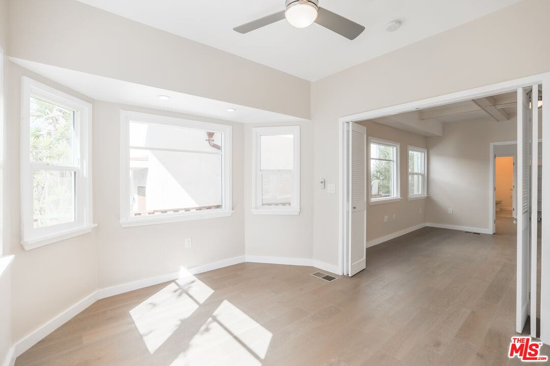 31 Breeze Ave Unit: A