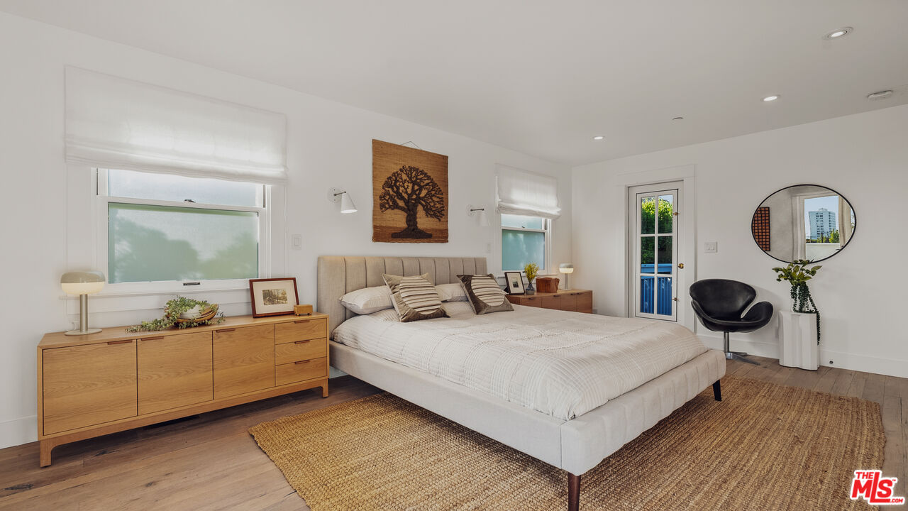 2725 6th St, Santa Monica