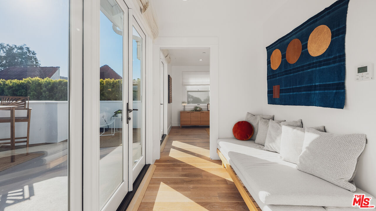 2725 6th St, Santa Monica