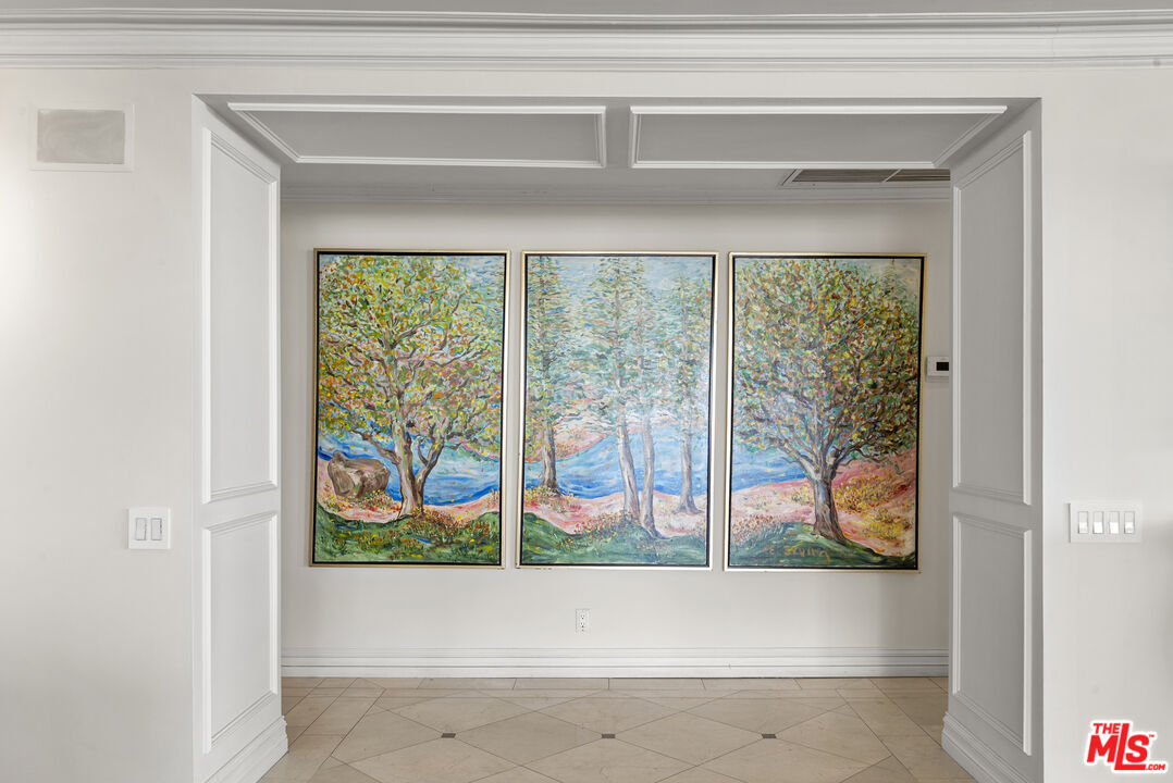 838 N Doheny Dr Unit: C, West Hollywood