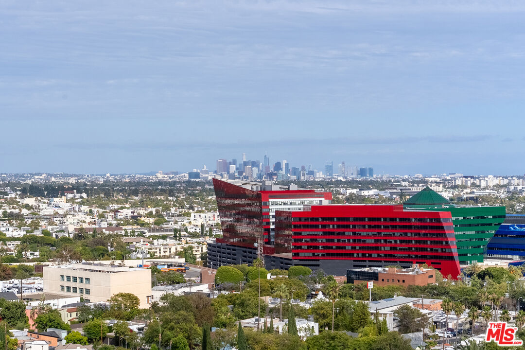 838 N Doheny Dr Unit: C, West Hollywood