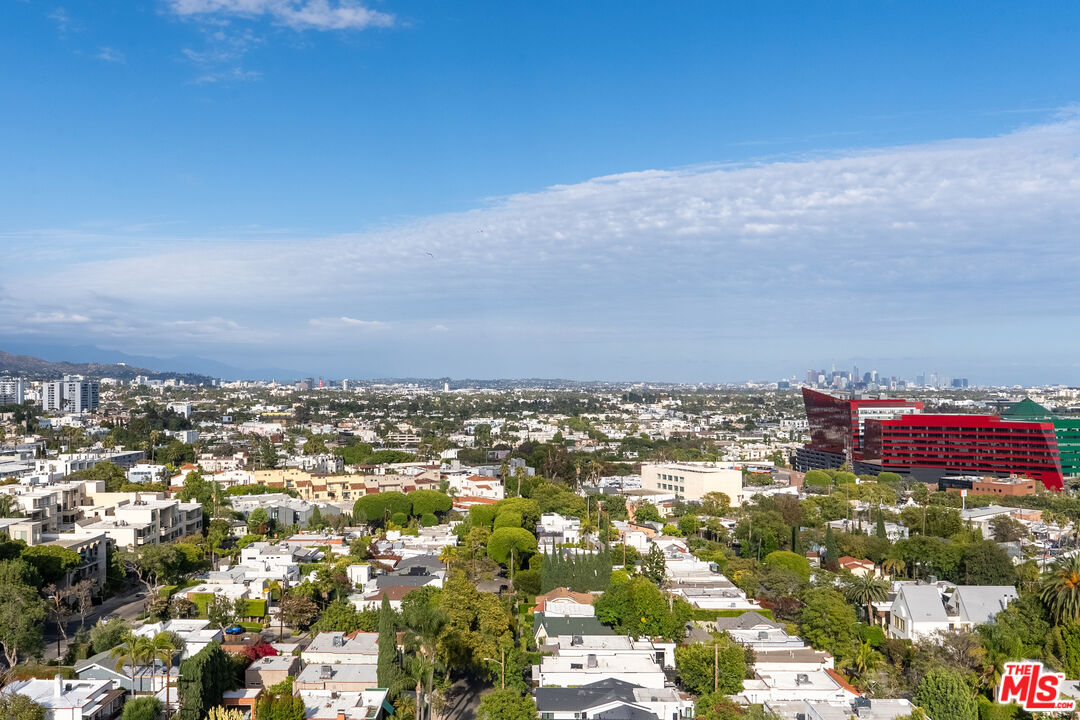 838 N Doheny Dr Unit: C, West Hollywood