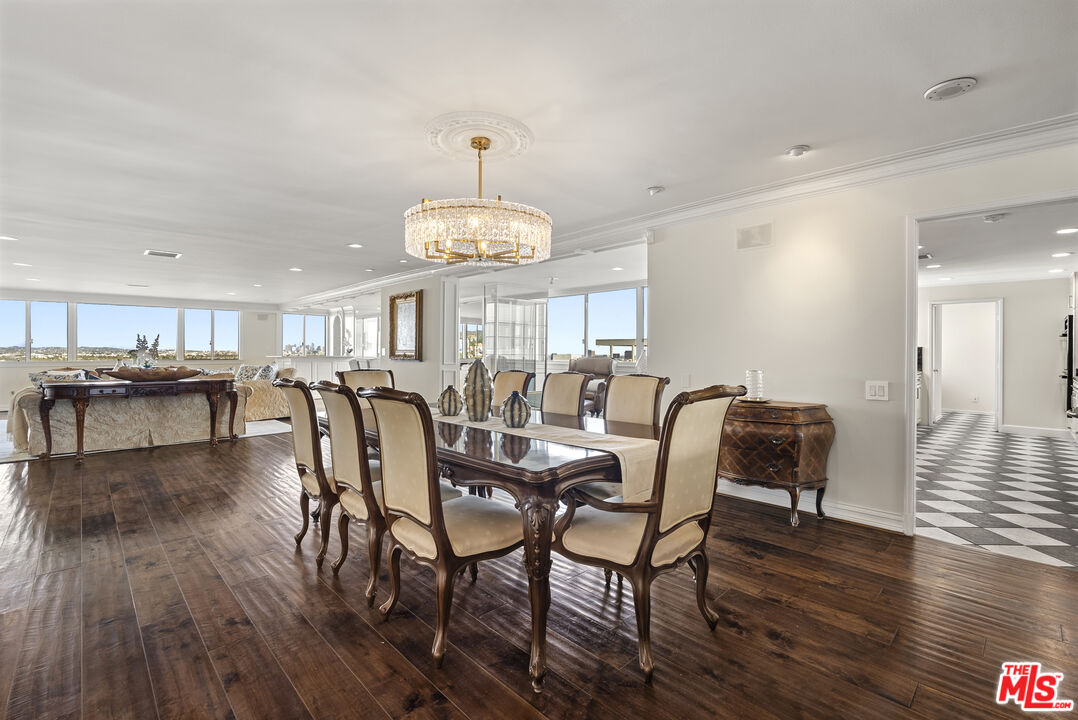 838 N Doheny Dr Unit: C, West Hollywood