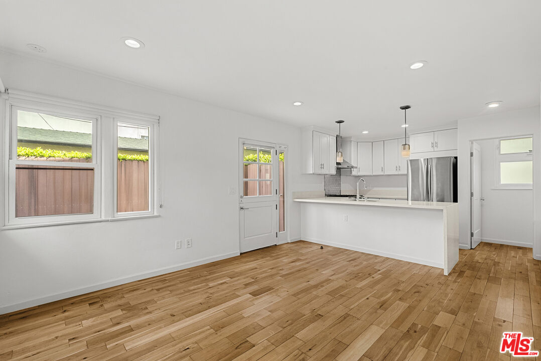 838 Hilldale, West Hollywood 