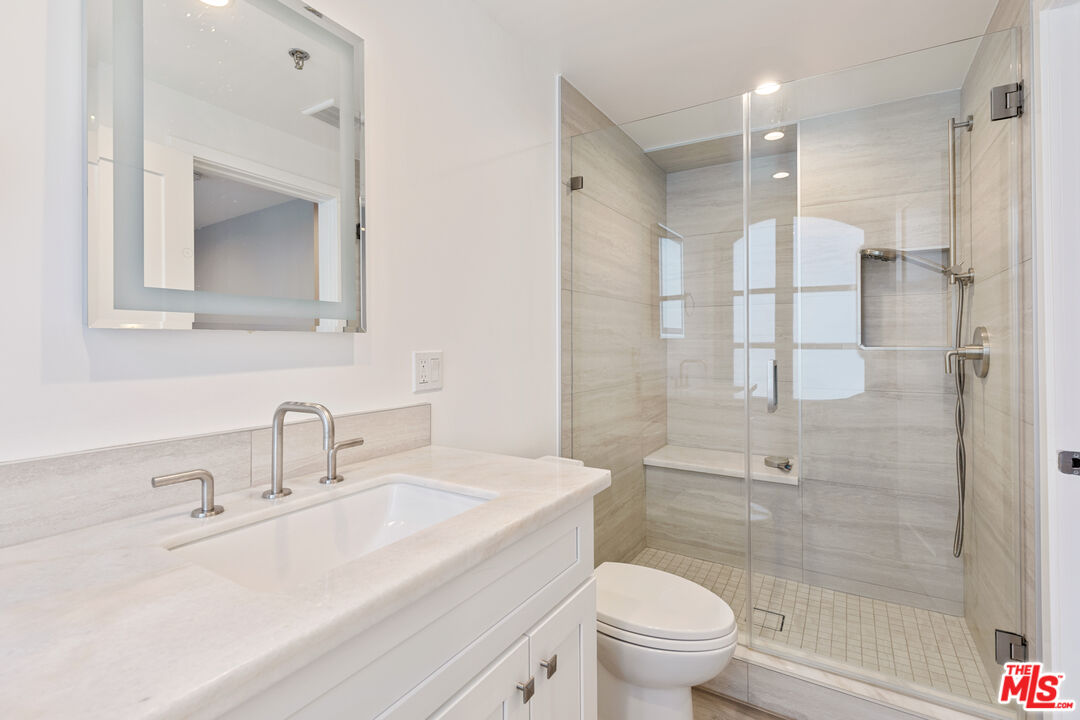 9249 Burton Way Unit: 404, Beverly Hills