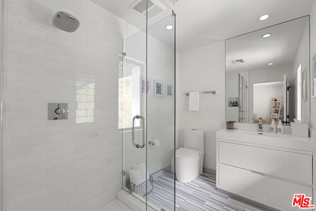 1739 San Ysidro Dr, Beverly Hills