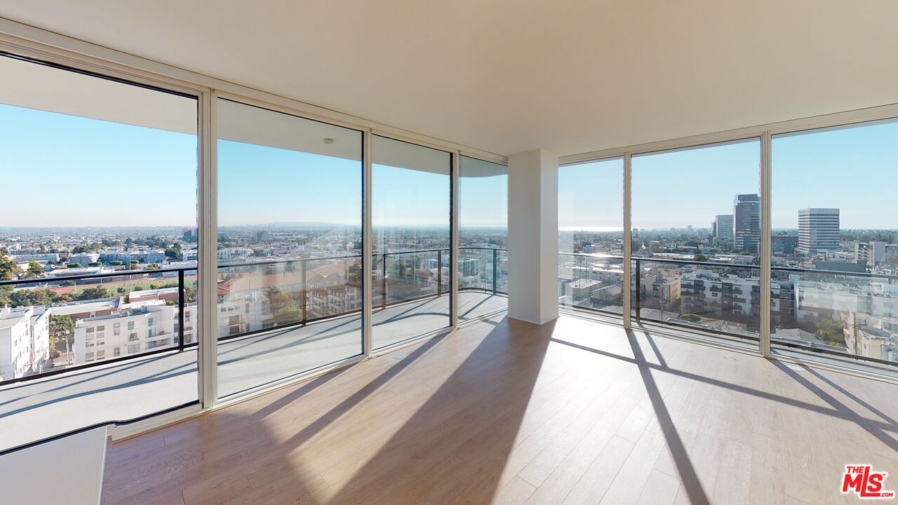 11750 SW Wilshire Blvd Unit: 2002