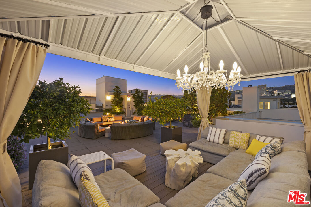450 N Palm Dr Unit: 507, Beverly Hills 