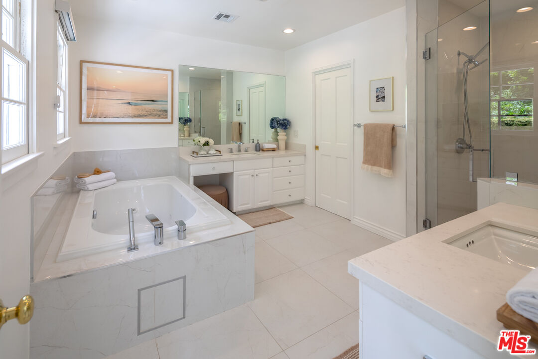 1134 San Ysidro Dr, Beverly Hills 