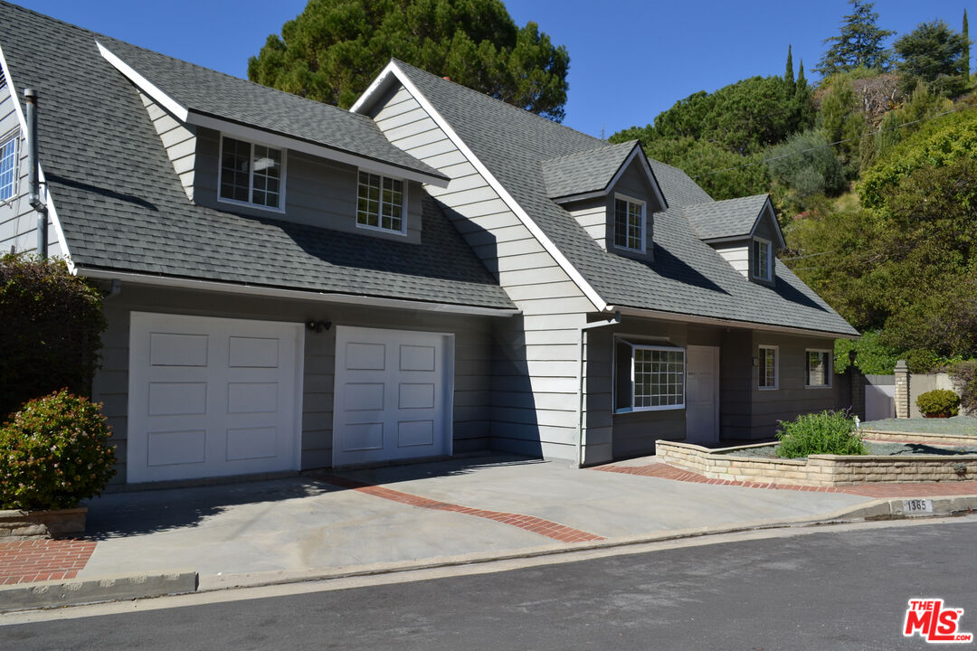 1365 Goucher St, Pacific Palisades 
