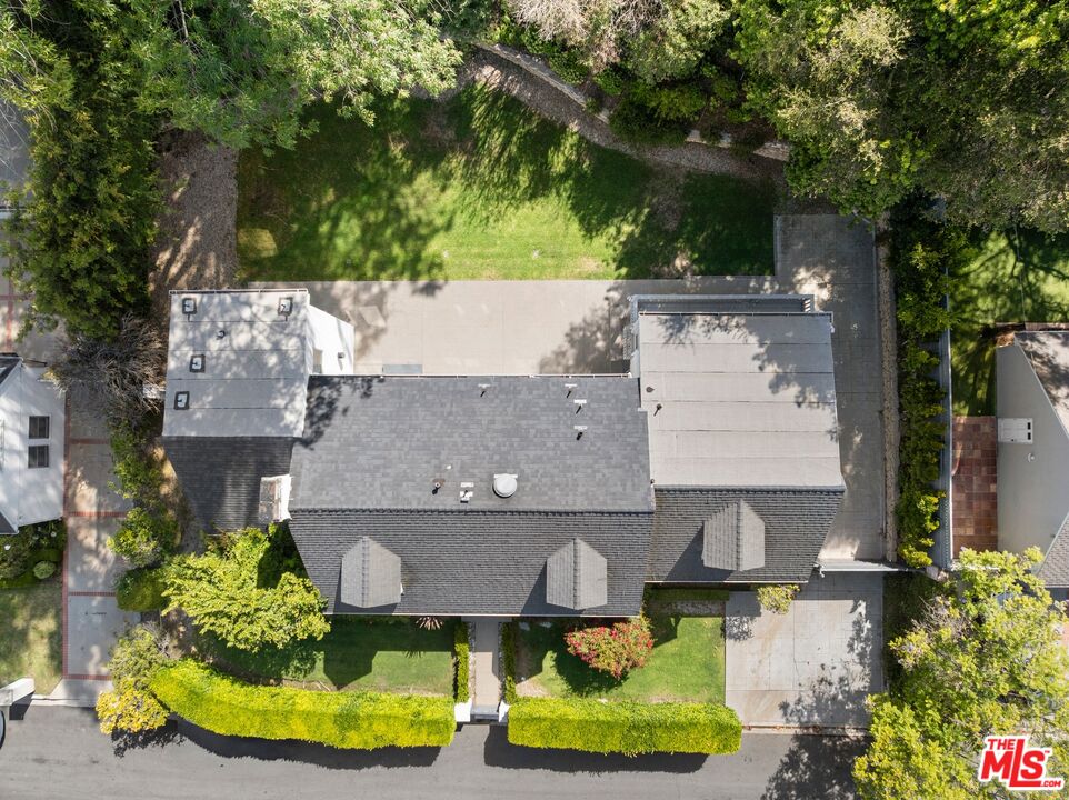 501 Cascada Way, Bel Air 