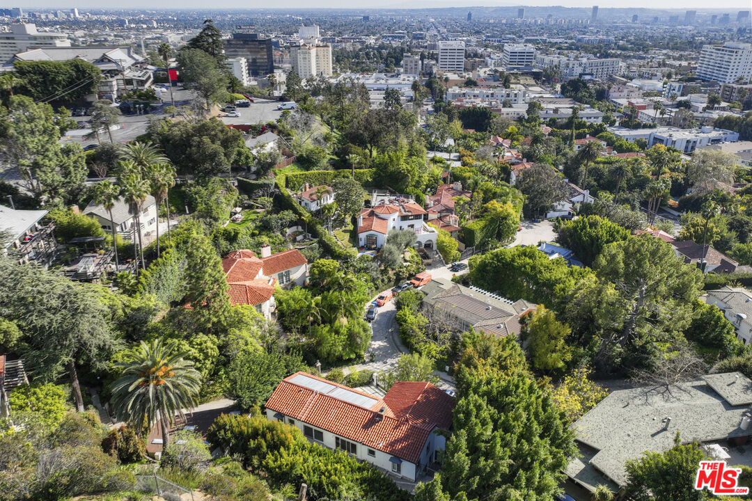 1972 Outpost Cir, Sunset Strip