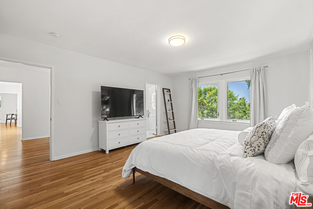 1972 Outpost Cir, Sunset Strip