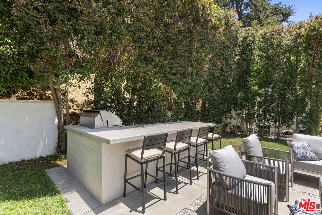 1972 Outpost Cir, Sunset Strip
