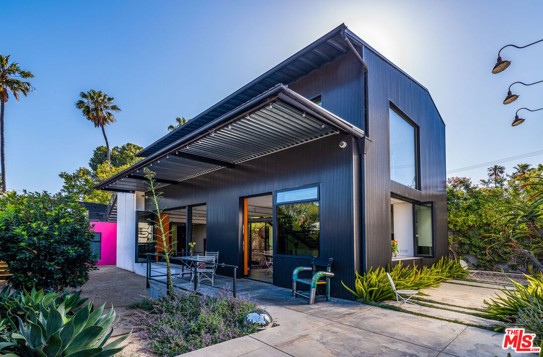 813 Palms, Venice