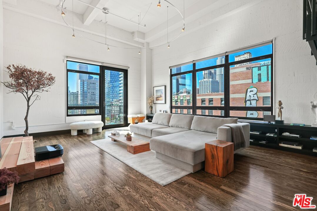 849 S Broadway Unit: 1210, Downtown LA