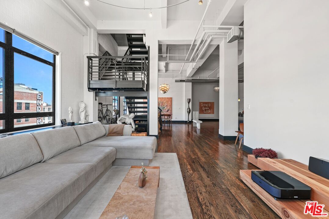 849 S Broadway Unit: 1210, Downtown LA