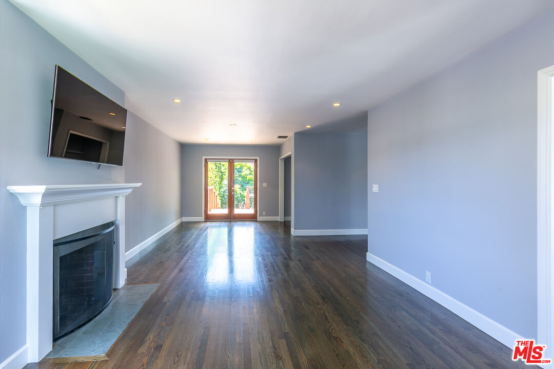 1530 S Sierra Bonita Ave