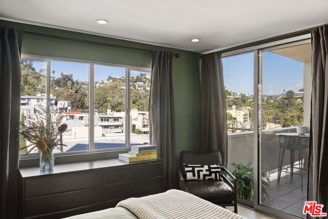 7250 Franklin Ave Unit: 603, Sunset Strip