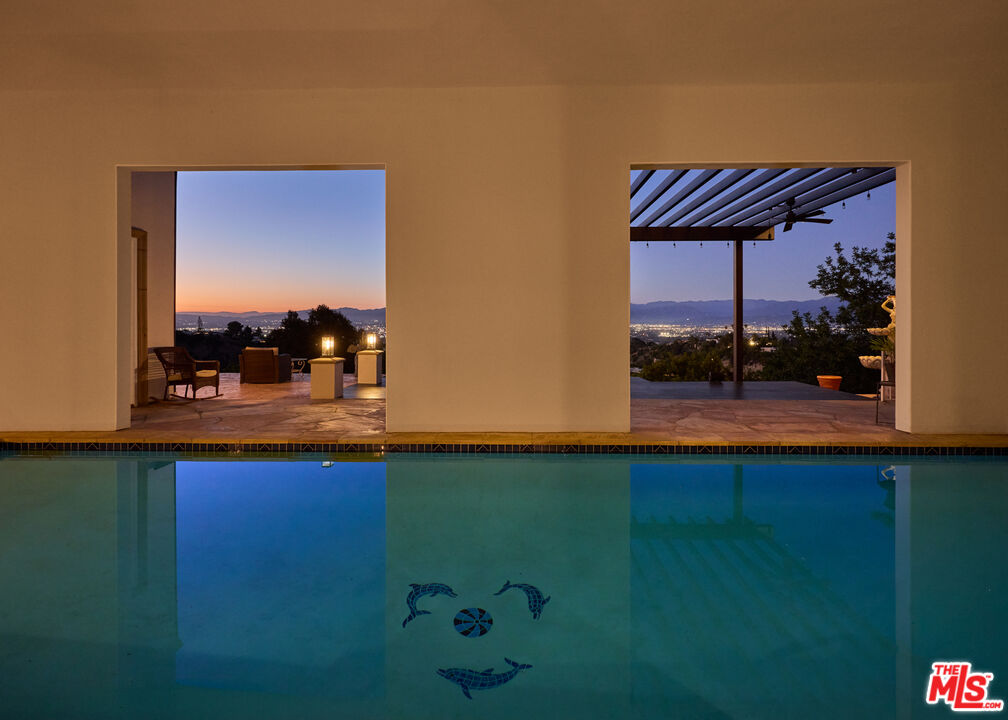 14655 Mulholland Dr, Bel Air
