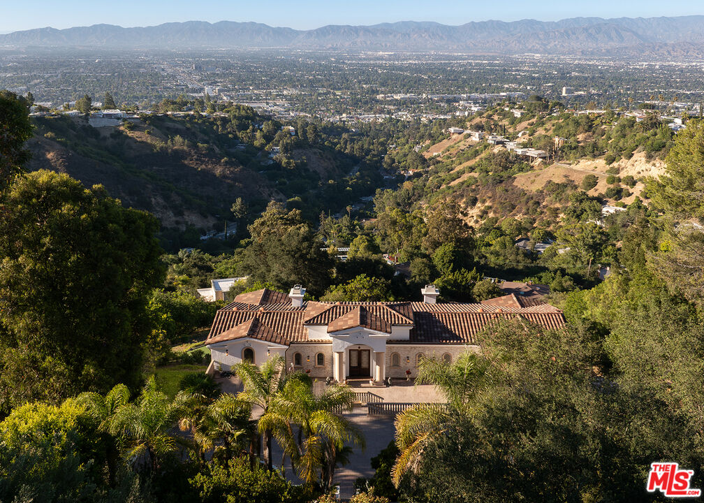 14655 Mulholland Dr, Bel Air