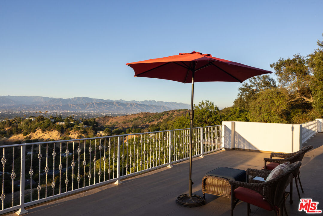 14655 Mulholland Dr, Bel Air