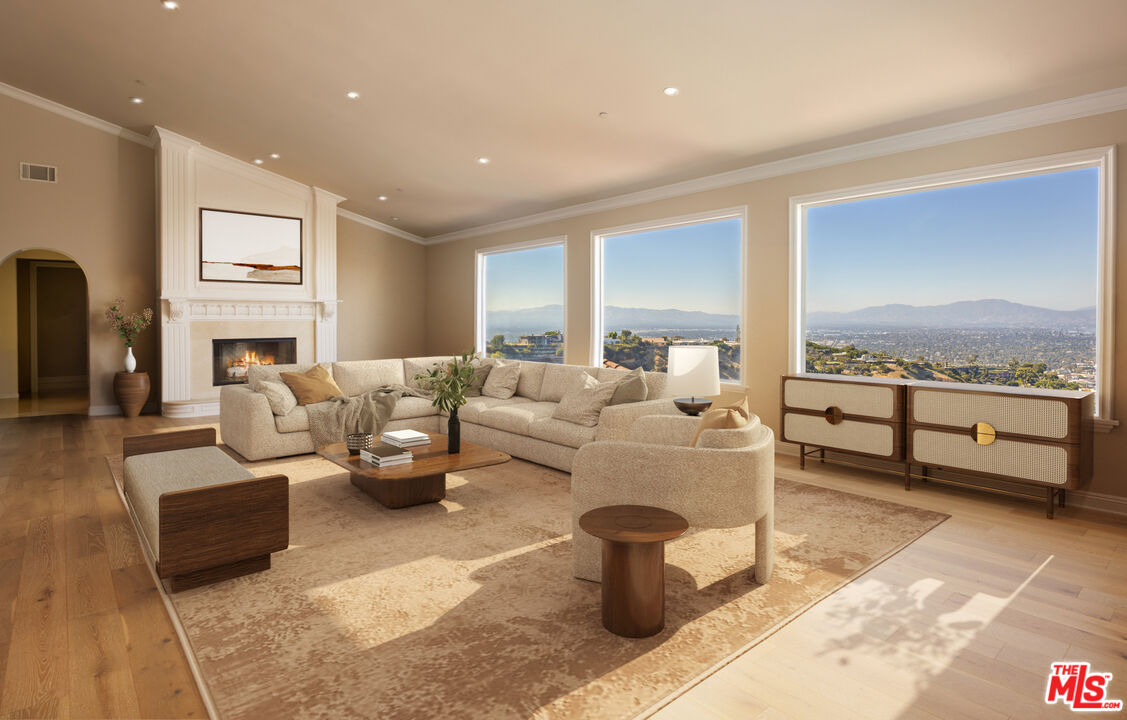 14655 Mulholland Dr, Bel Air
