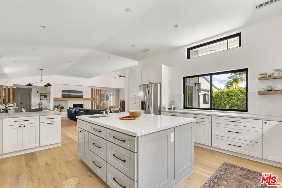 1141 Camino Flores, Thousand Oaks 