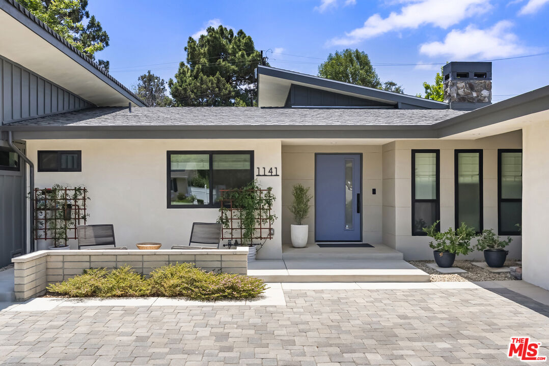 1141 Camino Flores, Thousand Oaks 