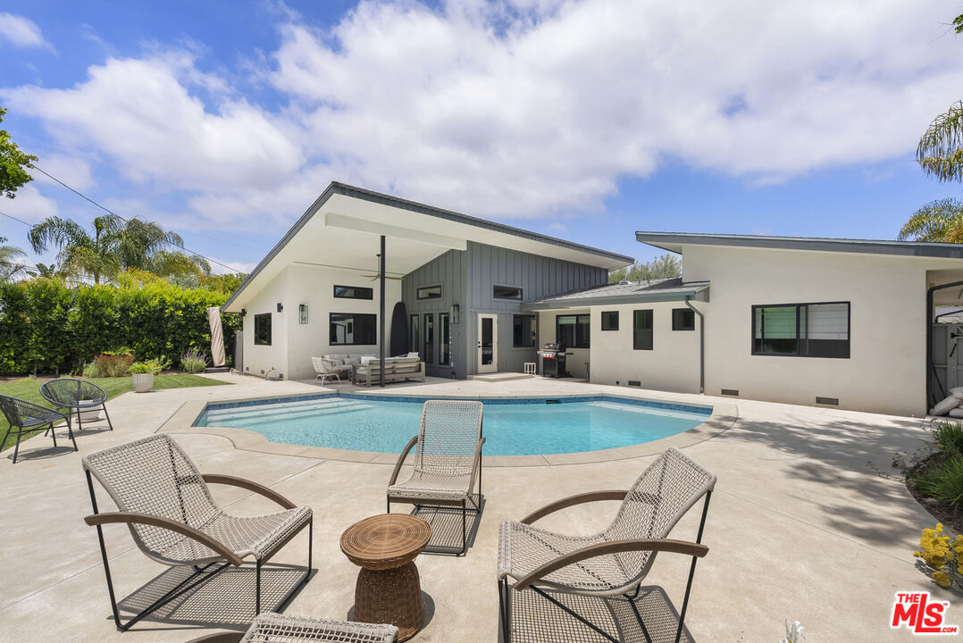 1141 Camino Flores, Thousand Oaks 