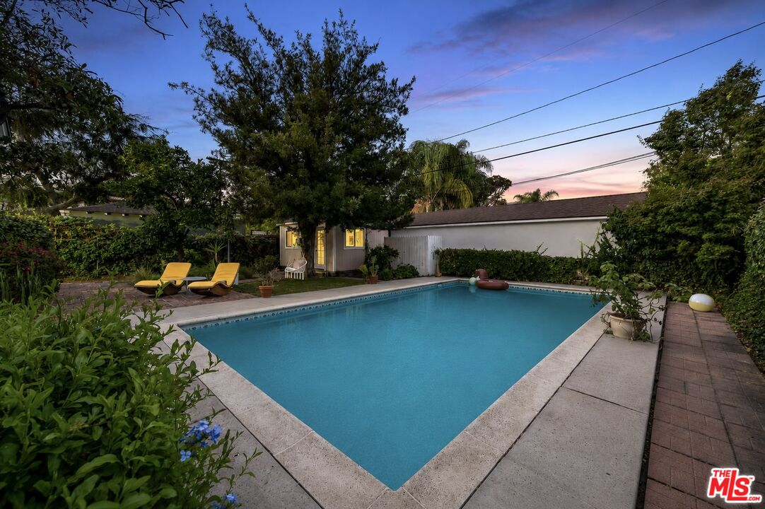 4740 Denny Ave, Toluca Lake