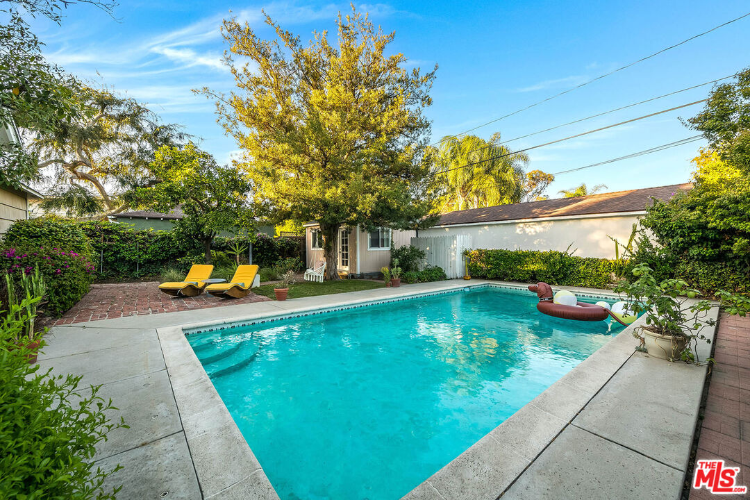 4740 Denny Ave, Toluca Lake