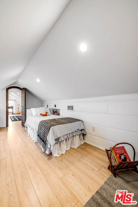 4740 Denny Ave, Toluca Lake